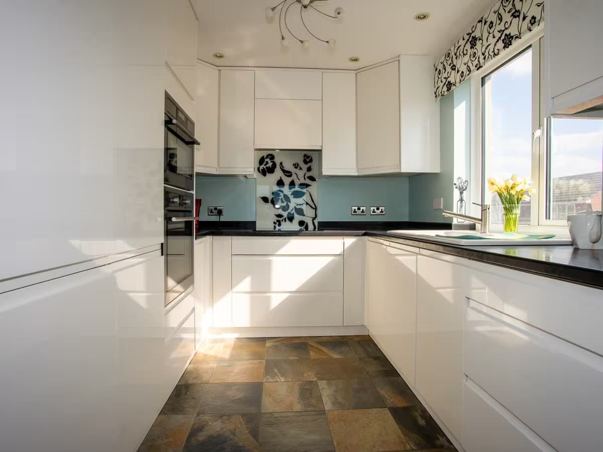 Fully integrated kitchen | Dreamcatcher, Hayling Island